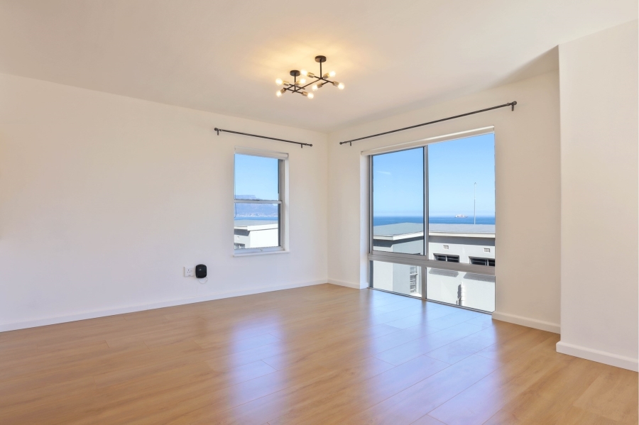 4 Bedroom Property for Sale in Beachfront Western Cape